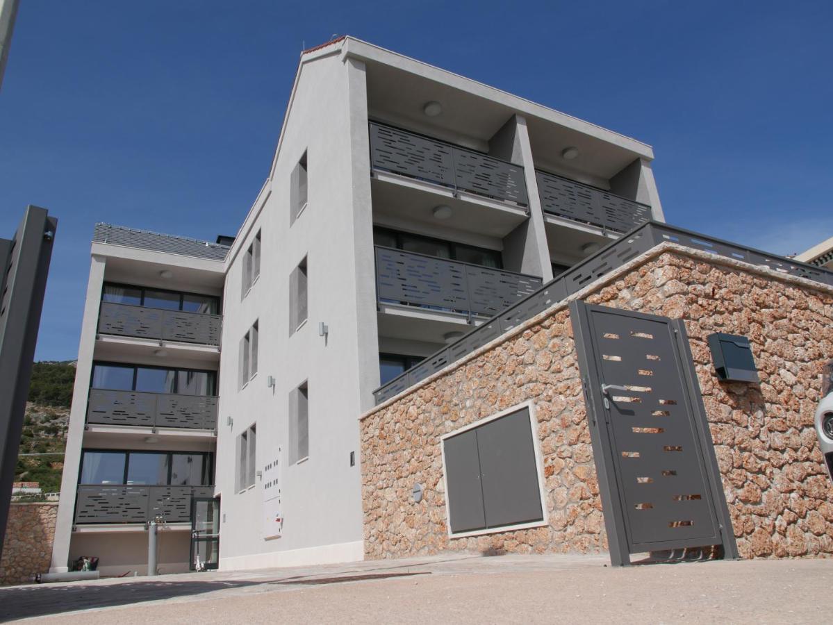 Appartamento Grey House Bol Esterno foto