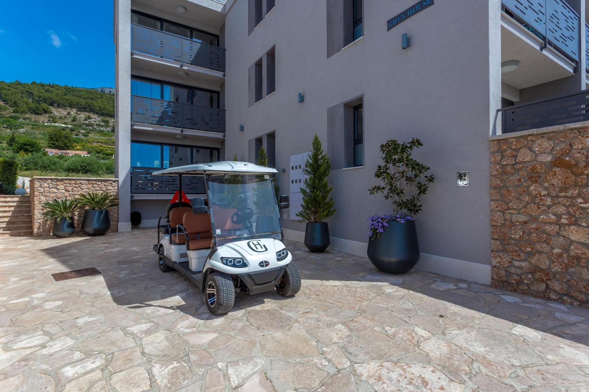 Appartamento Grey House Bol Esterno foto